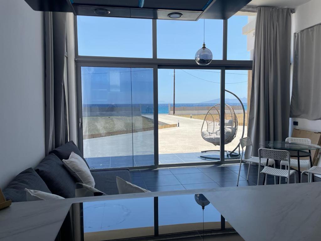 Beach Front Apartments 2-3-4 Elaionas  외부 사진